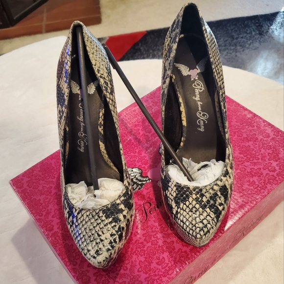 Penny loves Kenny 4 1/2 inch heels - Picture 6 of 6